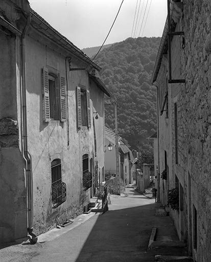 Façade antérieure. © Yves Sancey / Région Bourgogne-Franche-Comté, Inventaire du patrimoine - 1980 Façade antérieure. © Yves Sancey / Région Bourgogne-Franche-Comté, Inventaire du patrimoine - 1980