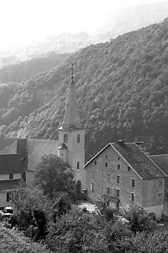 Façade antérieure. © Yves Sancey / Région Bourgogne-Franche-Comté, Inventaire du patrimoine - 1980 Façade antérieure. © Yves Sancey / Région Bourgogne-Franche-Comté, Inventaire du patrimoine - 1980