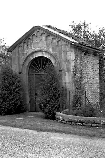 Face antérieure. © Yves Sancey / Région Bourgogne-Franche-Comté, Inventaire du patrimoine - 1980