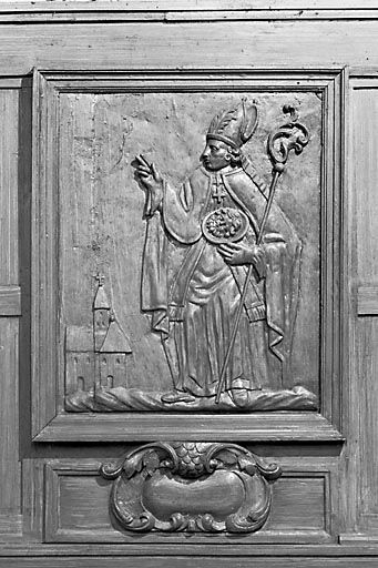 Détail : bas-relief saint Marcellin. © Yves Sancey / Région Bourgogne-Franche-Comté, Inventaire du patrimoine - 1980 Détail : bas-relief saint Marcellin. © Yves Sancey / Région Bourgogne-Franche-Comté, Inventaire du patrimoine - 1980
