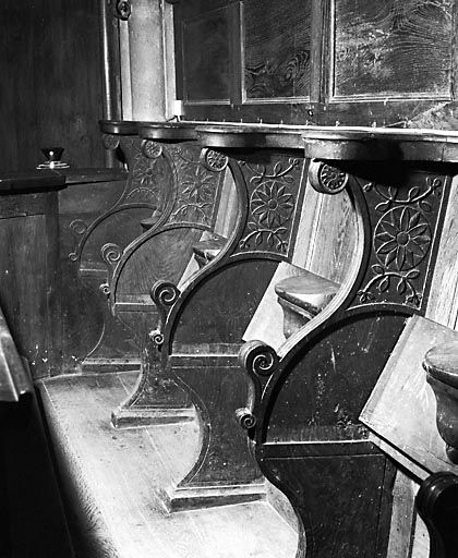 Vue des stalles du côté droit du choeur. © Yves Sancey / Région Bourgogne-Franche-Comté, Inventaire du patrimoine - 1980