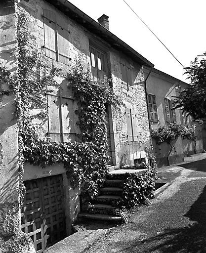 Façade antérieure. © Yves Sancey / Région Bourgogne-Franche-Comté, Inventaire du patrimoine - 1980