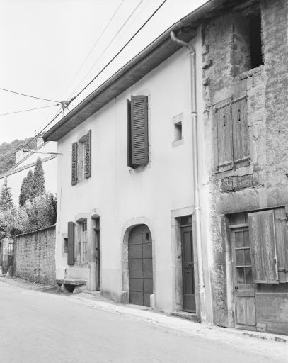 Façade antérieure. © Dominique Dominguez / Région Bourgogne-Franche-Comté, Inventaire du patrimoine - 1980