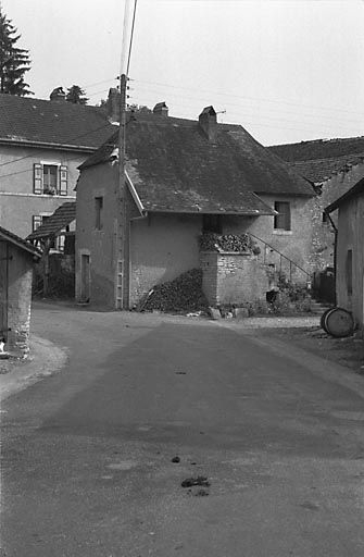 Vue d'ensemble. © Jean-Marie Baverel / Région Bourgogne-Franche-Comté, Inventaire du patrimoine - 1980