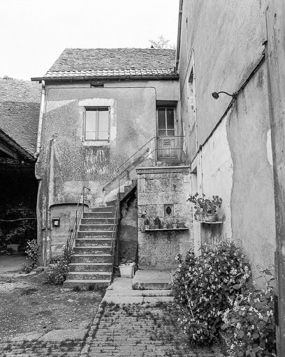 L'habitation. © Dominique Dominguez / Région Bourgogne-Franche-Comté, Inventaire du patrimoine - 1980