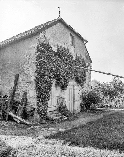 Cellier. © Dominique Dominguez / Région Bourgogne-Franche-Comté, Inventaire du patrimoine - 1980