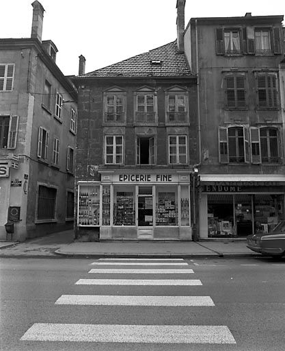 Façade sur rue. © Yves Sancey / Région Bourgogne-Franche-Comté, Inventaire du patrimoine - 1981