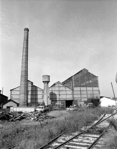 Atelier de laminage et bâtiments des fours en 1981. © Yves Sancey / Région Bourgogne-Franche-Comté, Inventaire du patrimoine - 1981