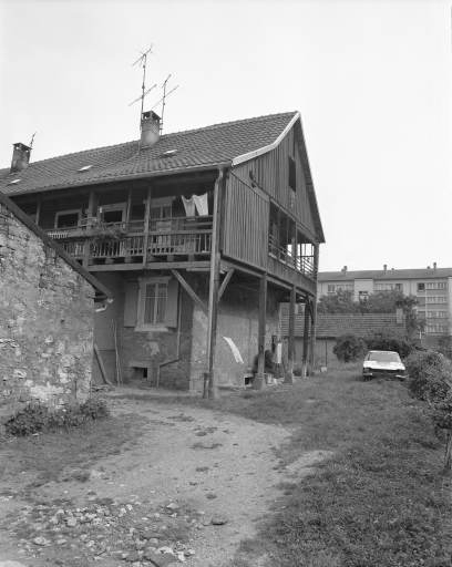 Pignon ouest en 1981. © Yves Sancey / Région Bourgogne-Franche-Comté, Inventaire du patrimoine - 1981