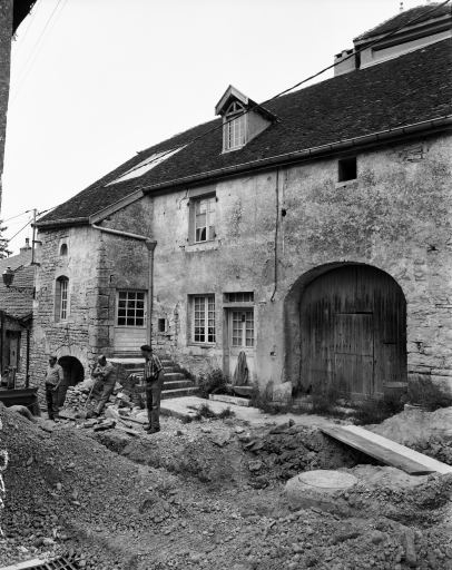 Façade antérieure, partie gauche. © Yves Sancey / Région Bourgogne-Franche-Comté, Inventaire du patrimoine - 1981