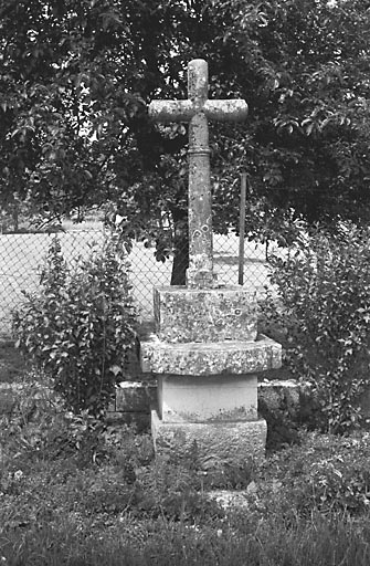 Vue d'ensemble. © Bernard Lardière / Région Bourgogne-Franche-Comté, Inventaire du patrimoine - 1981
