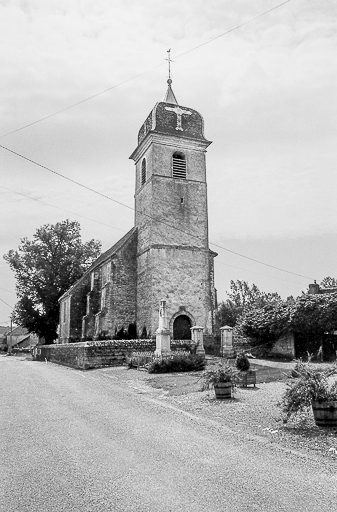 Façade antérieure. © Bernard Lardière / Région Bourgogne-Franche-Comté, Inventaire du patrimoine - 1981