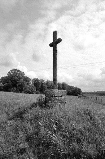 Vue d'ensemble. © Bernard Lardière / Région Bourgogne-Franche-Comté, Inventaire du patrimoine - 1981