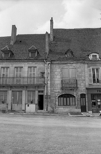Vue d'ensemble. © Bernard Lardière / Région Bourgogne-Franche-Comté, Inventaire du patrimoine - 1981