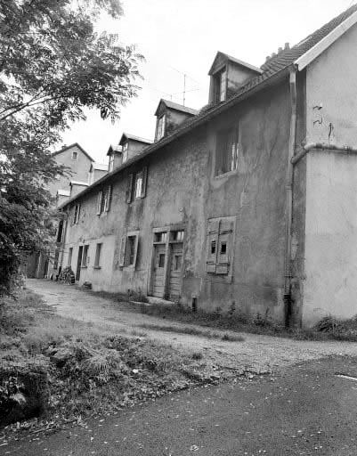 Façade postérieure. © Yves Sancey / Région Bourgogne-Franche-Comté, Inventaire du patrimoine - 1981