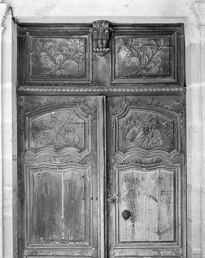 Vue d'ensemble de la deuxième porte d'entrée. © Yves Sancey / Région Bourgogne-Franche-Comté, Inventaire du patrimoine - 1982