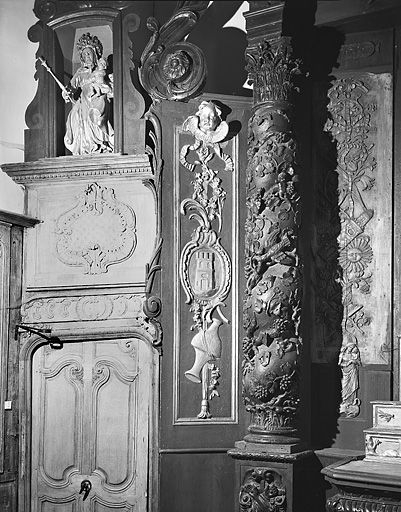 Décor du retable, aile gauche. © Yves Sancey / Région Bourgogne-Franche-Comté, Inventaire du patrimoine - 1982