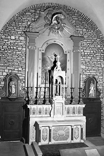 Vue d'ensemble du maître-autel. © Yves Sancey / Région Bourgogne-Franche-Comté, Inventaire du patrimoine - 1982