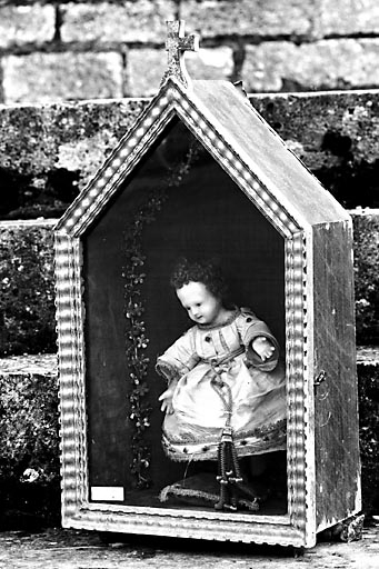 Vue d'ensemble avec le coffret fermé. © Yves Sancey / Région Bourgogne-Franche-Comté, Inventaire du patrimoine - 1982