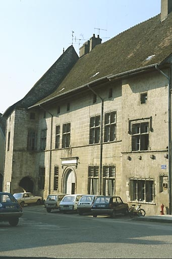 Façade antérieure. © Yves Sancey / Région Bourgogne-Franche-Comté, Inventaire du patrimoine - 1982