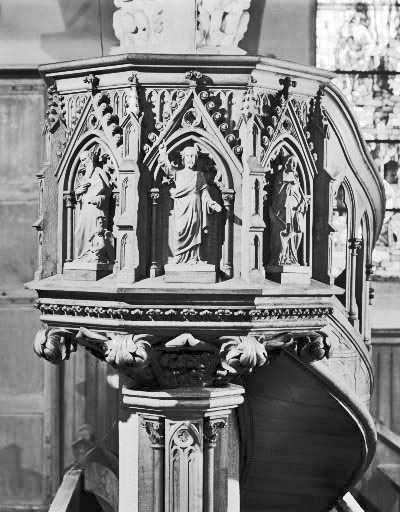 Détail de la cuve. © Yves Sancey / Région Bourgogne-Franche-Comté, Inventaire du patrimoine - 1982