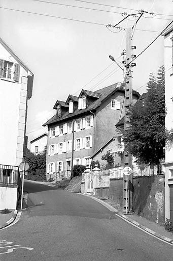 Vue de situation. © Bernard Lardière / Région Bourgogne-Franche-Comté, Inventaire du patrimoine - 1982