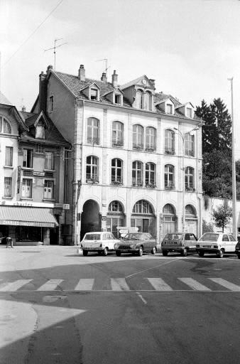Vue de situation. © Bernard Lardière / Région Bourgogne-Franche-Comté, Inventaire du patrimoine - 1982 Vue de situation. © Bernard Lardière / Région Bourgogne-Franche-Comté, Inventaire du patrimoine - 1982