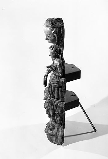 Vue de profil gauche. © Yves Sancey / Région Bourgogne-Franche-Comté, Inventaire du patrimoine - 1983