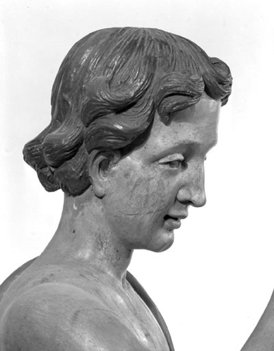 La tête vue de profil droit. © Yves Sancey / Région Bourgogne-Franche-Comté, Inventaire du patrimoine - 1983