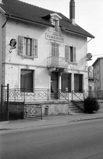 Elévation antérieure. © Bernard Lardière / Région Bourgogne-Franche-Comté, Inventaire du patrimoine - 1983