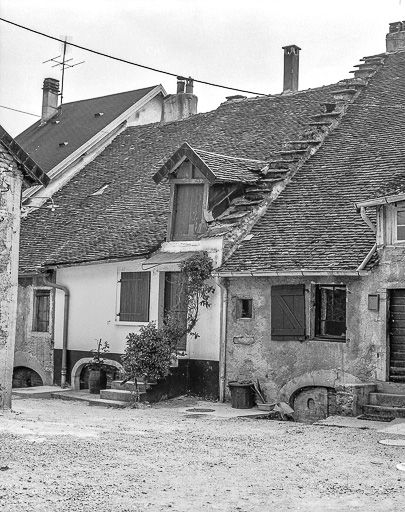 Maison : façade antérieure. © Yves Sancey / Région Bourgogne-Franche-Comté, Inventaire du patrimoine - 1984