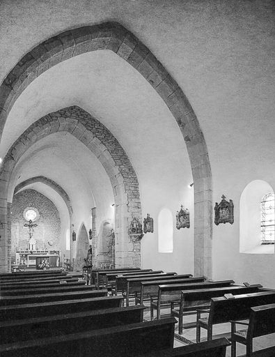 Elévation droite vue depuis l'entrée. © Yves Sancey / Région Bourgogne-Franche-Comté, Inventaire du patrimoine - 1984