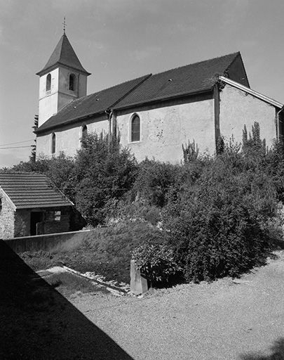 Façade latérale droite. © Yves Sancey / Région Bourgogne-Franche-Comté, Inventaire du patrimoine - 1984
