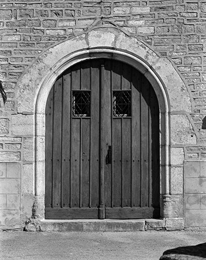 Portail. © Yves Sancey / Région Bourgogne-Franche-Comté, Inventaire du patrimoine - 1984