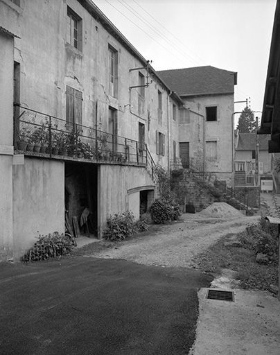 Façade antérieure. © Yves Sancey / Région Bourgogne-Franche-Comté, Inventaire du patrimoine - 1984