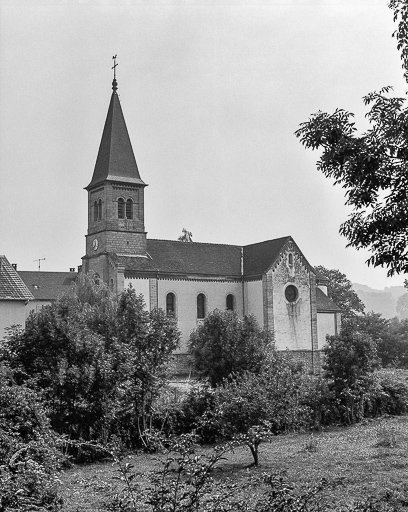 Façade droite. © Yves Sancey / Région Bourgogne-Franche-Comté, Inventaire du patrimoine - 1984
