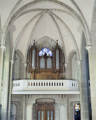 Vue générale de face. © Jérôme Mongreville / Région Bourgogne-Franche-Comté, Inventaire du patrimoine - 1985