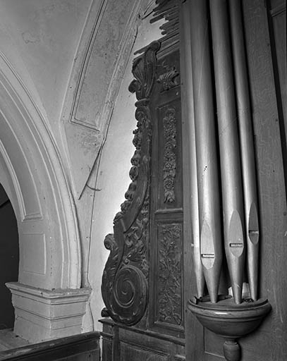 Aileron gauche vu de trois quarts droit. © Jérôme Mongreville / Région Bourgogne-Franche-Comté, Inventaire du patrimoine - 1985