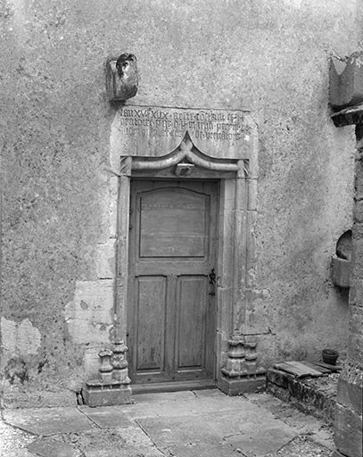 Porte de la chapelle gauche. © Yves Sancey / Région Bourgogne-Franche-Comté, Inventaire du patrimoine - 1985