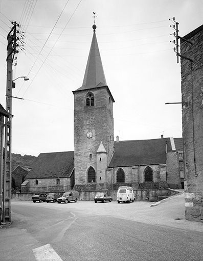 Façade latérale gauche. © Yves Sancey / Région Bourgogne-Franche-Comté, Inventaire du patrimoine - 1985