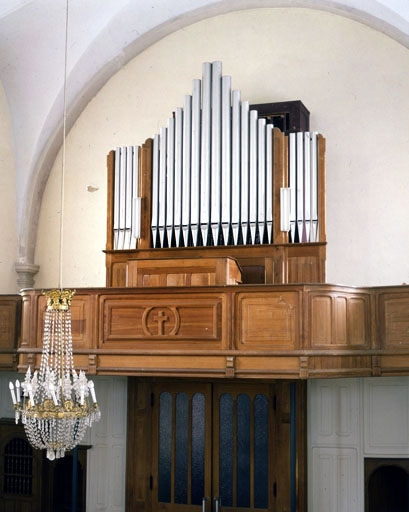 Vue générale de trois quarts droit. © Jérôme Mongreville / Région Bourgogne-Franche-Comté, Inventaire du patrimoine - 1986