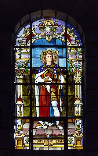 Saint Louis, roi de France : baie 3 réalisée par l'atelier Vve J. Beyer et fils aîné à la fin du 19e siècle ou au début du 20e (grand personnage debout dans un encadrement d'architecture de style Renaissance). © Yves Sancey / Région Bourgogne-Franche-Comté, Inventaire du patrimoine - 1986