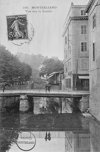 Montbéliard. Vue sur la Luzine [pont des Halles], début 20e siècle. © Jérôme  Mongreville (reproduction) / Région Bourgogne-Franche-Comté, Inventaire du patrimoine - 1987