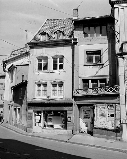 Maison 2, rue du Général-Leclerc. 18e siècle. © Jérôme Mongreville / Région Bourgogne-Franche-Comté, Inventaire du patrimoine - 1987