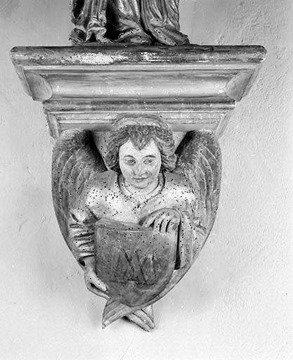 Console de droite, vue de face. © Jérôme Mongreville / Région Bourgogne-Franche-Comté, Inventaire du patrimoine - 1989