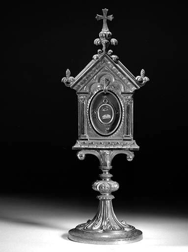 Vue d'un reliquaire d'une série de 3. © Jérôme Mongreville / Région Bourgogne-Franche-Comté, Inventaire du patrimoine - 1989