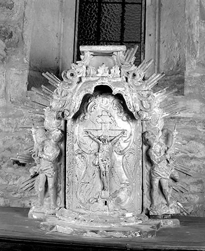 Le dais d'exposition, fermé. © Jérôme Mongreville / Région Bourgogne-Franche-Comté, Inventaire du patrimoine - 1989