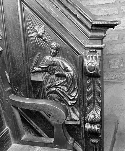 Premier panneau de la rampe : saint Grégoire. © Jérôme Mongreville / Région Bourgogne-Franche-Comté, Inventaire du patrimoine - 1989