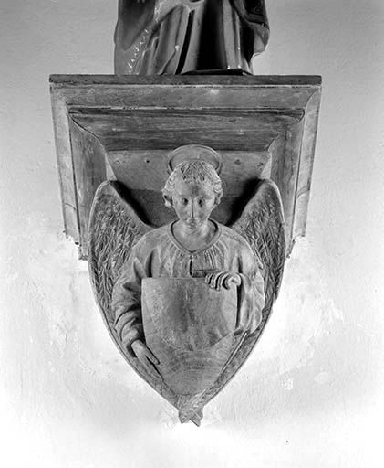 Console de gauche, vue de face. © Jérôme Mongreville / Région Bourgogne-Franche-Comté, Inventaire du patrimoine - 1989