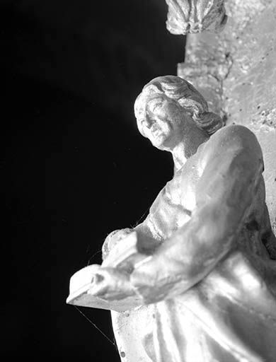 La statuette de saint Luc, buste du saint. © Jérôme Mongreville / Région Bourgogne-Franche-Comté, Inventaire du patrimoine - 1989 La statuette de saint Luc, buste du saint. © Jérôme Mongreville / Région Bourgogne-Franche-Comté, Inventaire du patrimoine - 1989